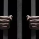 16317813-jail