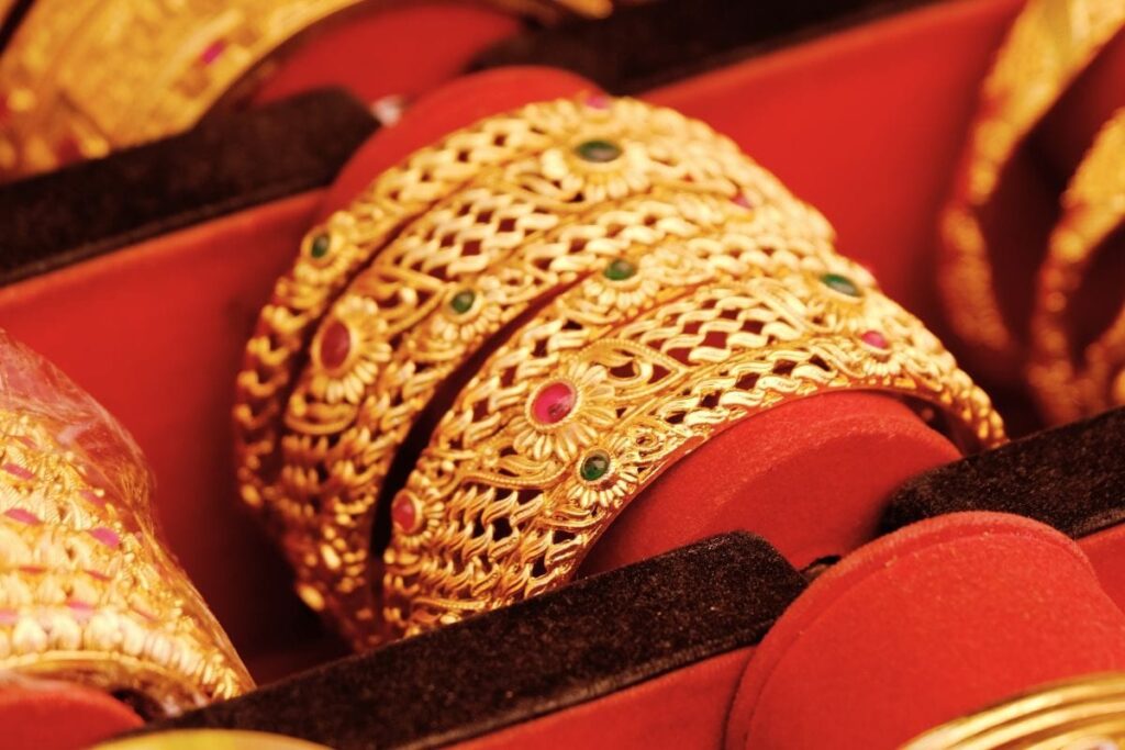 Gold-Rate-20-2025-05-0e1adde57ad6843af43368f42f33d218-3x2-1