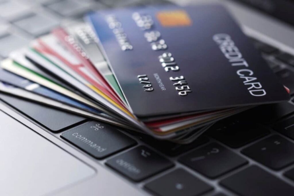 HDFC-credit-card-closing-2025-01-5342e7596009399ada2cdca5c2e2b84f-3x2-1