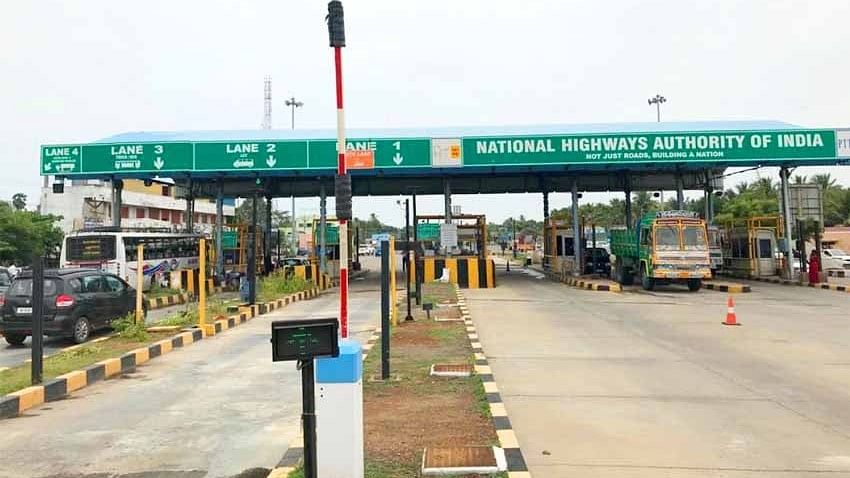 Moratandi-Toll-Plaza
