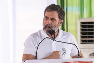 Rahul-Gandhi-stage-speech-common-edi