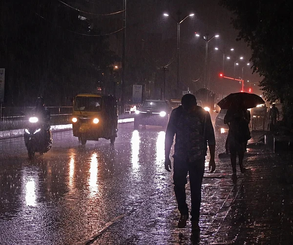 Rain-night-edi
