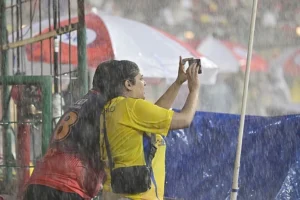 Rain-women-lib-edi