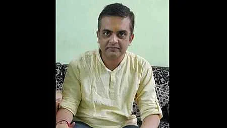 kapil_raj095603