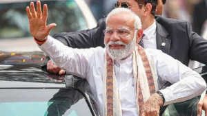 modi-hand-wave