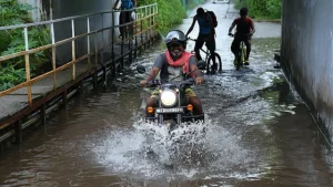 newindianexpress2025-06-18y2vz1elywaterlogged1083247