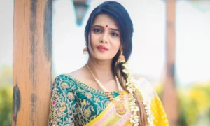 16679699-meera