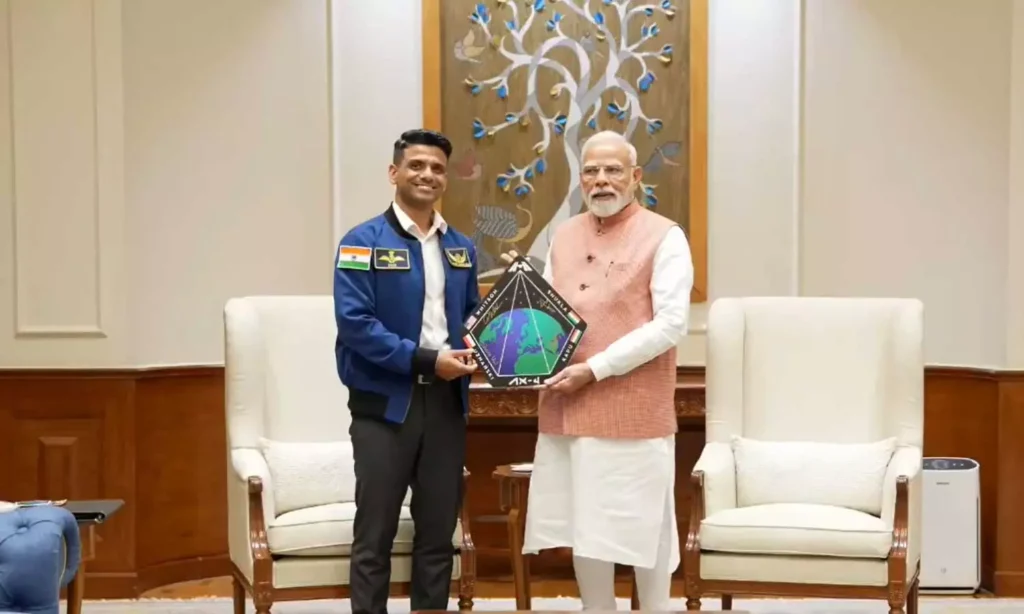 17344212-modi0001
