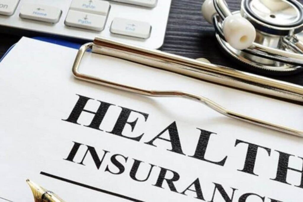 Health-insurance-2025-03-dfd6b2ad4183017bff4c0798ac626e66-3x2-1