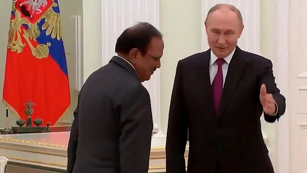 NSA-Doval-meets-President-Putin