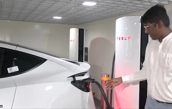 tesla-charging-station-ed