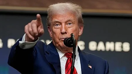 trump_2105523