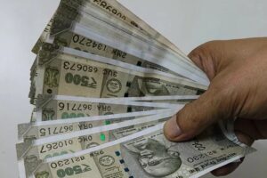 1756258776_1753598348_money-2-2025-07-59c5a964ec77e17677fdb0e6151ea67c-3x2-1