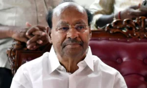 18943719-ramadoss4