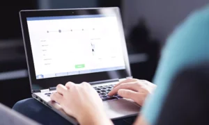 18995194-online