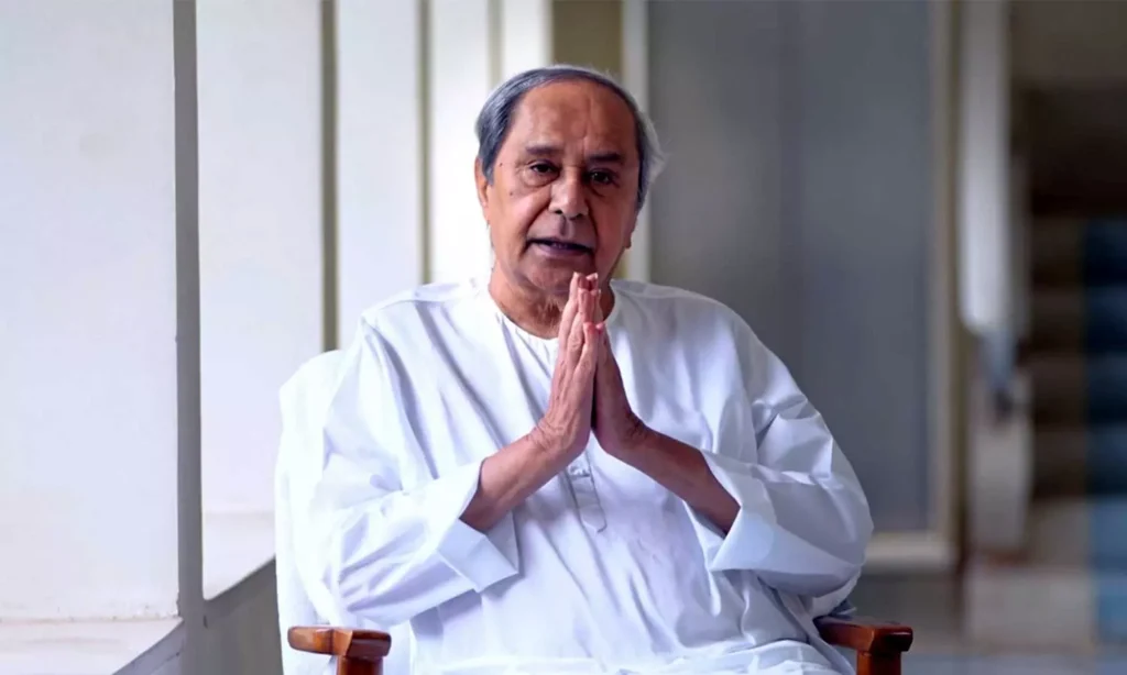 19007124-naveenpatnaik001