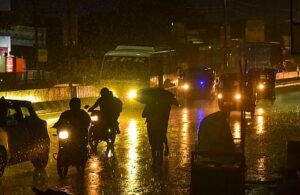 Rain-night-chennai-edi