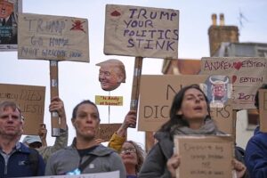 donald-trump-in-london-UK-protest-ed