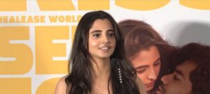 kiss-press-meet-prithi1