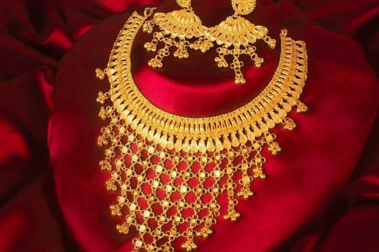 1763088498_gold-617-2025-11-55ec0c305b8454675496df6deca24f56-3x2-1