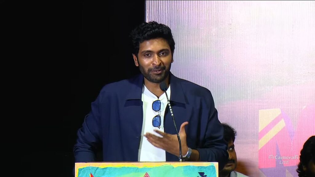 3-F09F94B4-Live-Love-Marriage-Movie-Trailer-Launch-Vikram-Prabhu-Sushmita-Bhat-Meenakshi-YouTube-7143