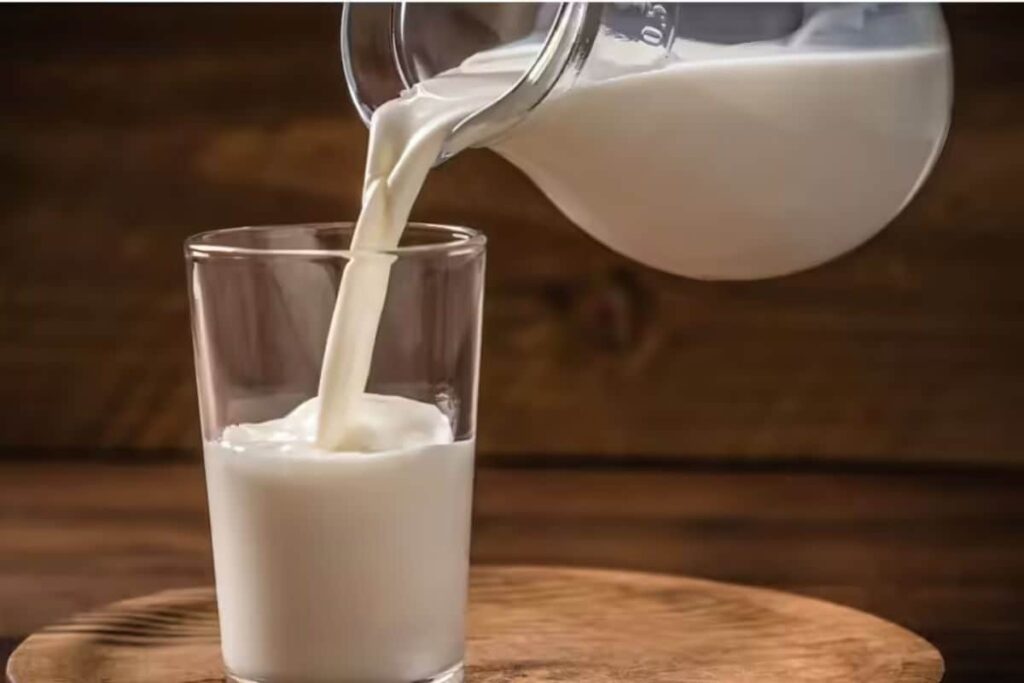 Adulterated-milk-2025-12-553bfa654ffbe0e376d386cfc441af8a-3x2-1