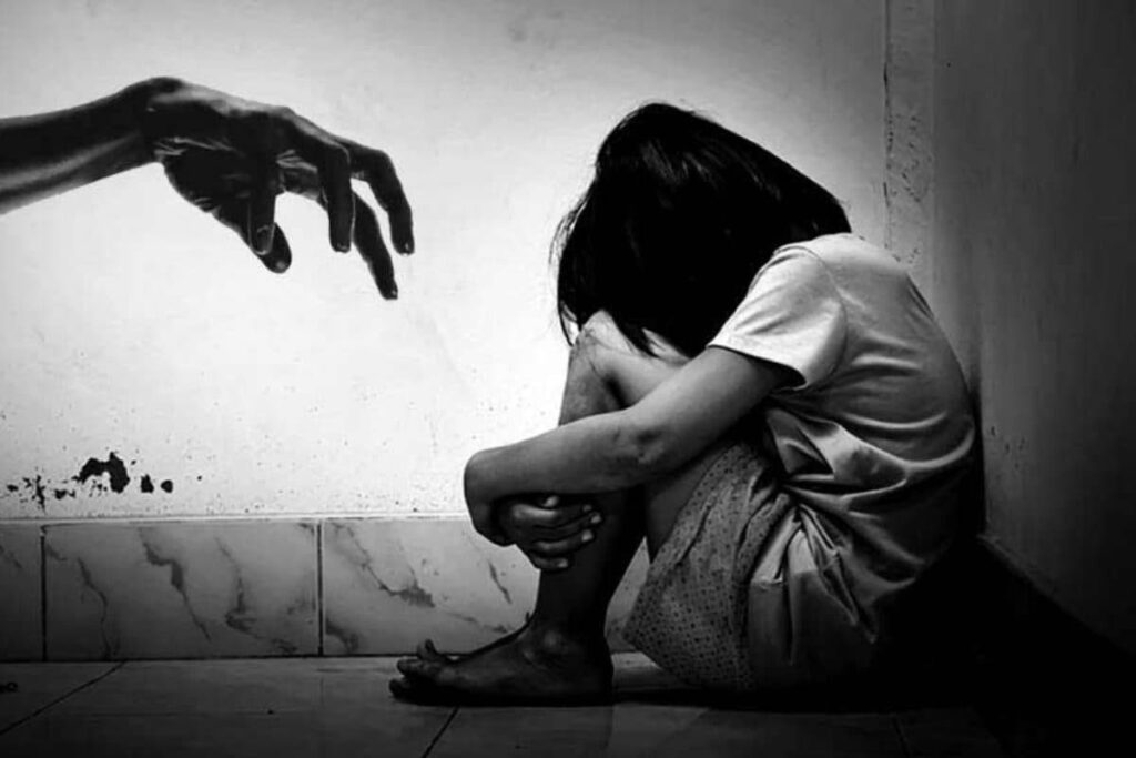 Child-abuse-1-2025-12-18e08bd70a58cc999a3134b8d70a72c6-3x2-1