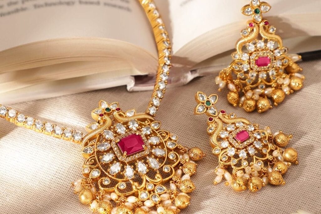 Gold-rate-6-2025-08-c1c3ce84fc36459ca94dcc7502623ab5-3x2-1