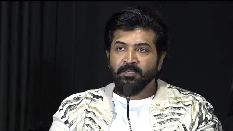 VS-YouTube-DhanushArunVijaySpeechRettaThalaTrailerLaunch-2E2809910E2809D