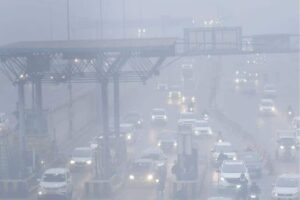 delhi-fog-2025-12-746c492545ae85fea027ec4ee48feaf8-3x2-1