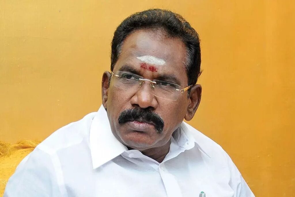 sellur-raju-2025-08-33b01757e9f46f17c92e975328c2b0e2-3x2-1