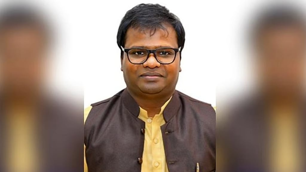 thenewsminute2025-12-08d7hb2d59laxmankumarNationalSanskritunicollage