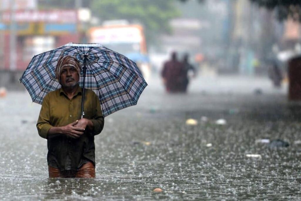 Ditwah-Cyclone-2025-11-95d1624cb41abafa05ffdcb9bae86814-3x2-1