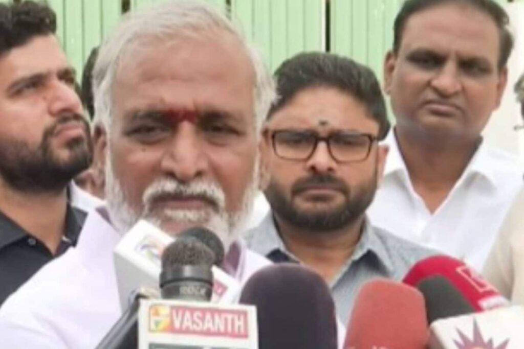 Sekar-Babu-1-2026-02-431cb96e7b3173fb0152a1270a107ccc-3x2-1