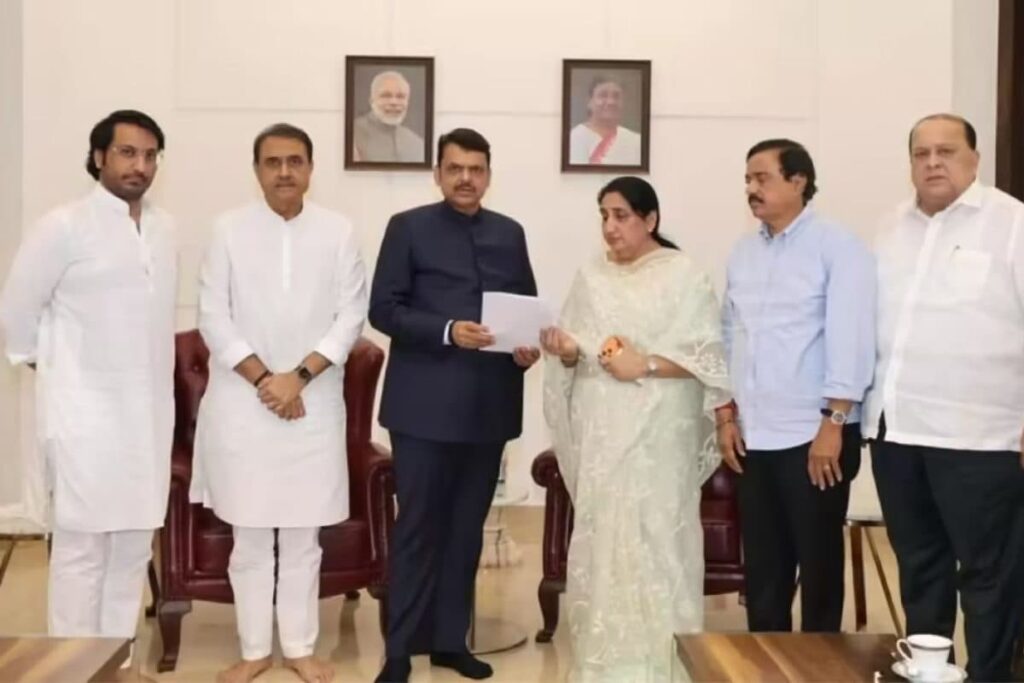 sunetra-pawar-1-2026-02-b610927d72a2eecdc121df762905f931-3x2-1