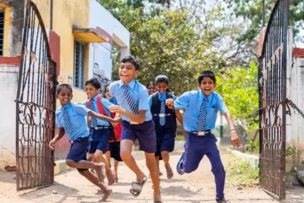 school-leave-5-2026-01-b6d4220edbd2b5f8b982d4e64dd99127-3x2-1