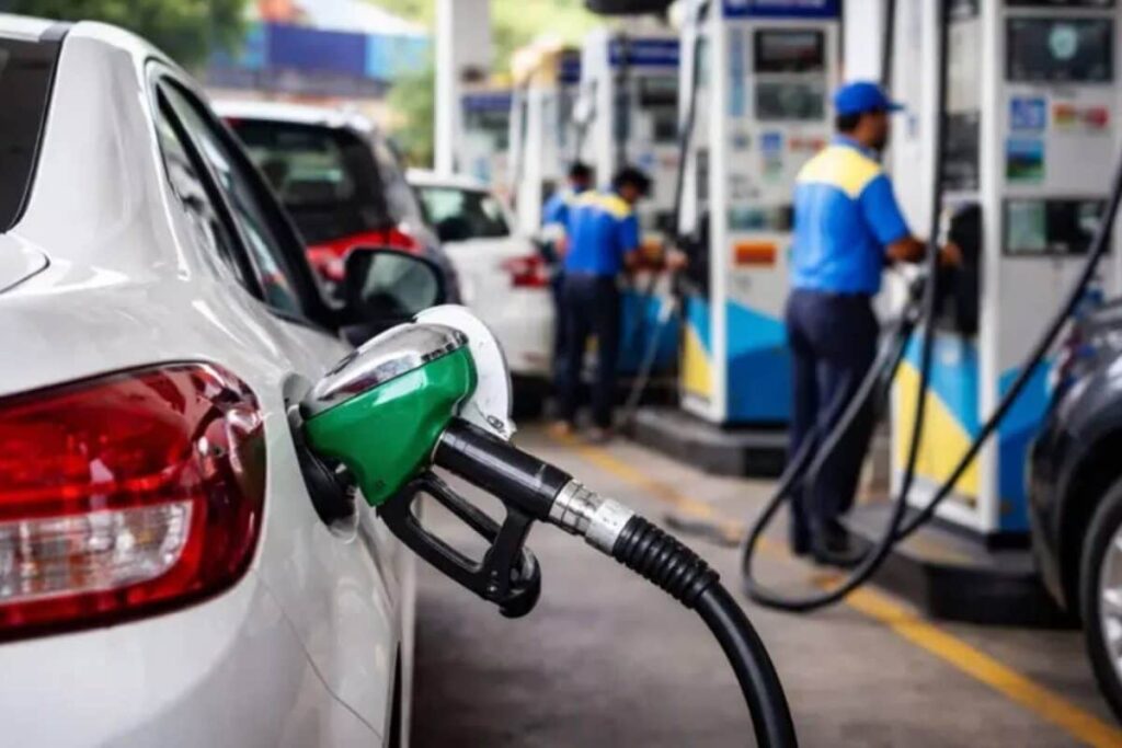 1774760218_1774361992_petrol-price-5-2026-03-98b1a8b0e998f2de873c7db0d8d3d7a3-1200x800-1