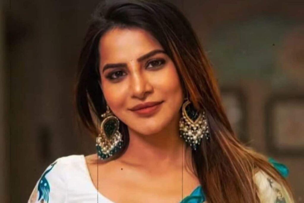 Actress-2026-04-26T215709.273-2026-04-b556a7b6e37dc389e9efae3fc4dd5da3-1200x800-1