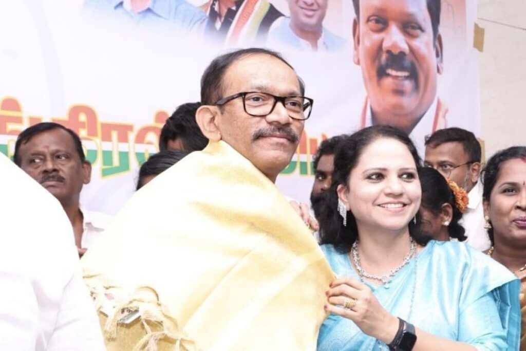 hasina-sayad-2026-04-35ec8b9d3d6f760539925fc3c98cb017-1200x800-1