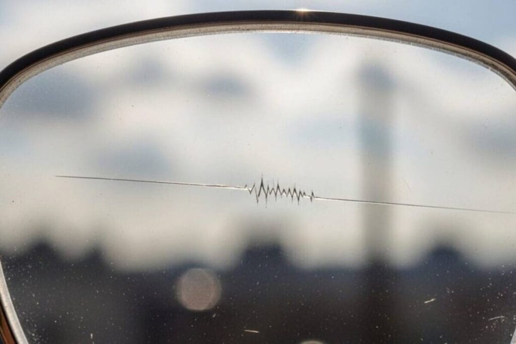1779154650_1778987921_1778935399_Eyeglass-Scratch-Removal-2026-05-fc26adbb74ed72312faf46fc5a2262ea-1200x800-1
