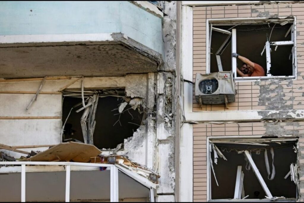 Russia-Ukraine-War-2-2026-05-fa635a98091375d0e33c0acdb3f0af31-1200x800-1