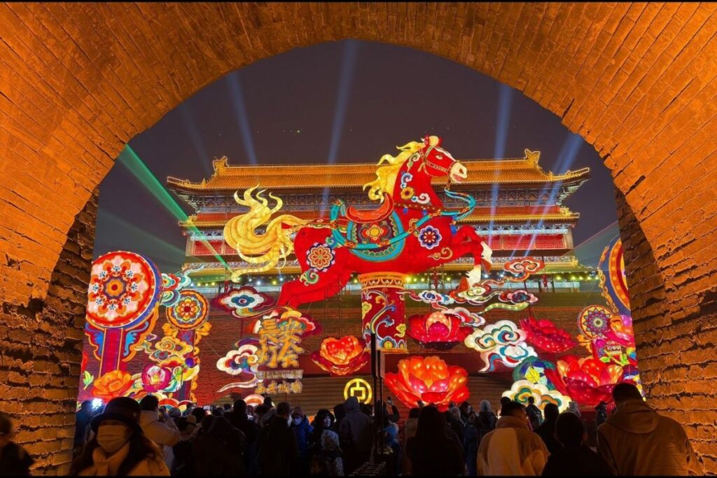 china-holiday-1-2026-05-a32d84670d0d449f24980272db6d513f-1200x800-1