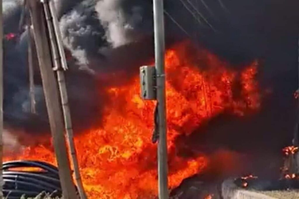 fire-2026-05-f933ff44bc7b47be1a2b65f96cc9dc95-1200x800-1