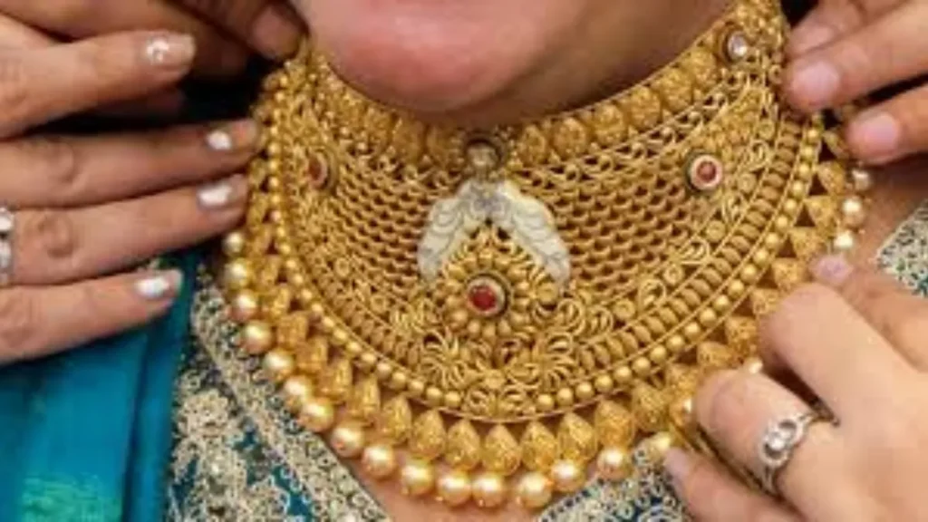 goldf11-1779856246