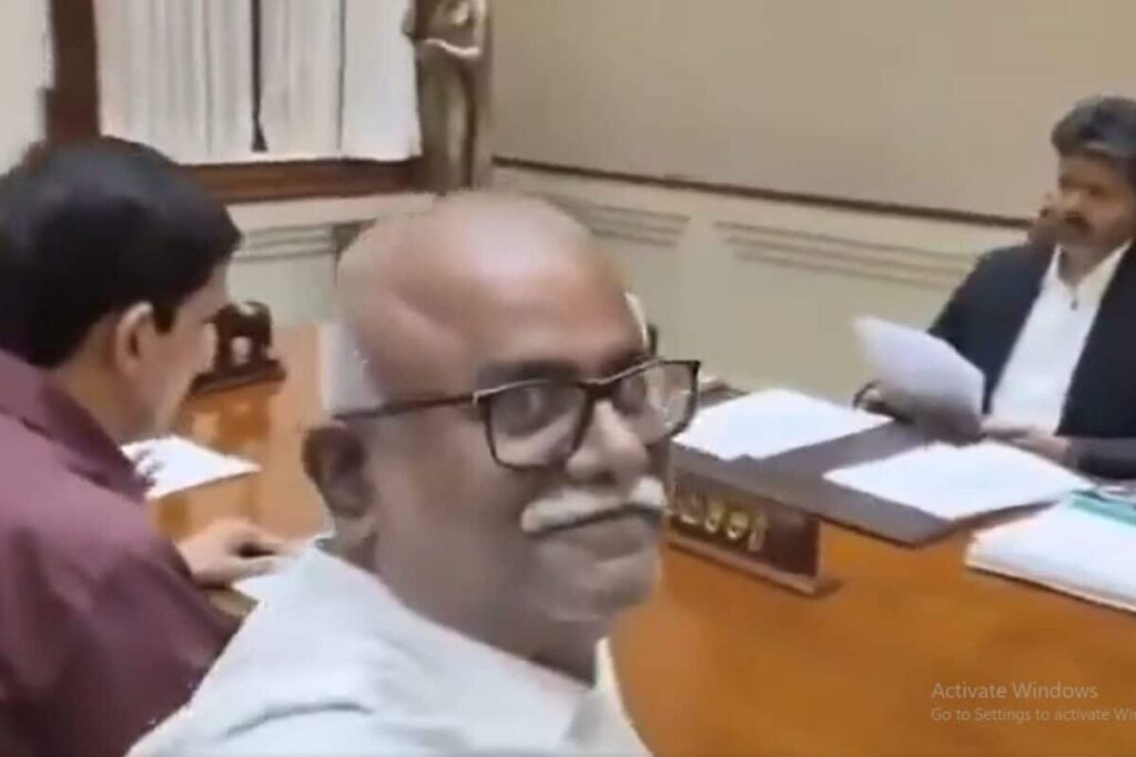 news18-2026-05-19T220236.652-2026-05-ccf9bbf793f09979bbde69a8f92424a4-1200x800-1