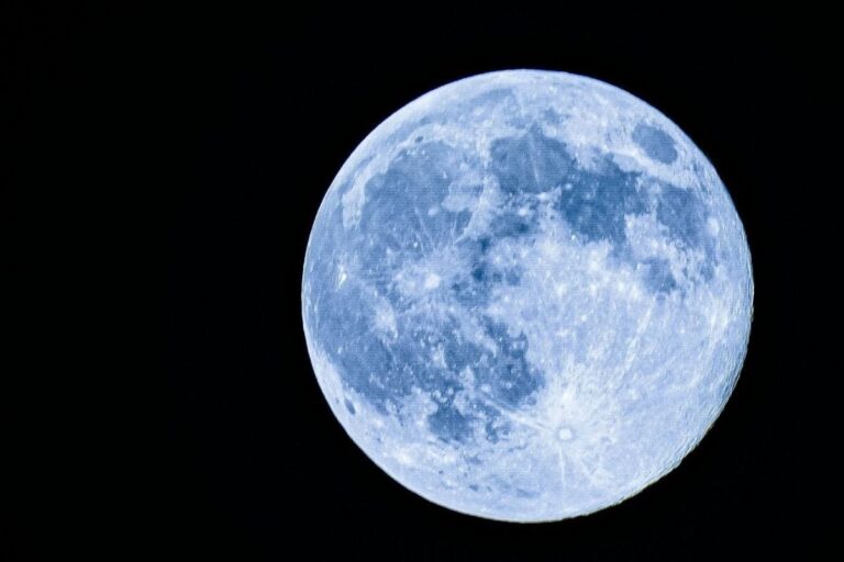 Blue-moon-2026-06-a03d31c4ef39bd22b3dede87b592ed6e-1200x800-1