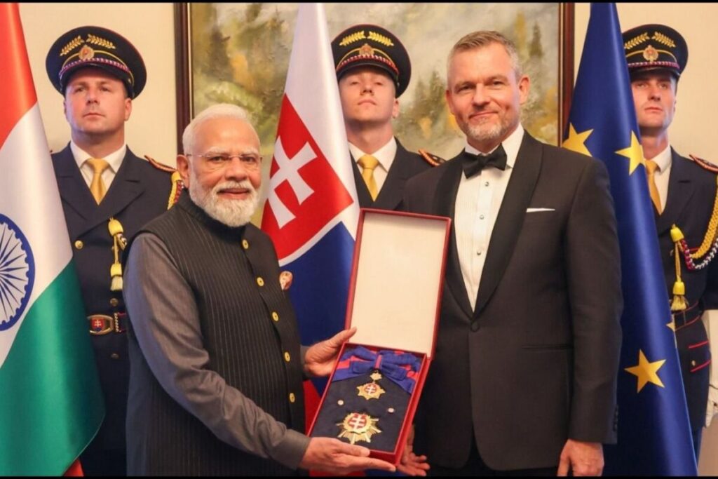 Modi-with-Peter-Pellegrini-4-2026-06-bcd4ae8decd9ca03b51bc1c02c68cd3f-1200x800-1