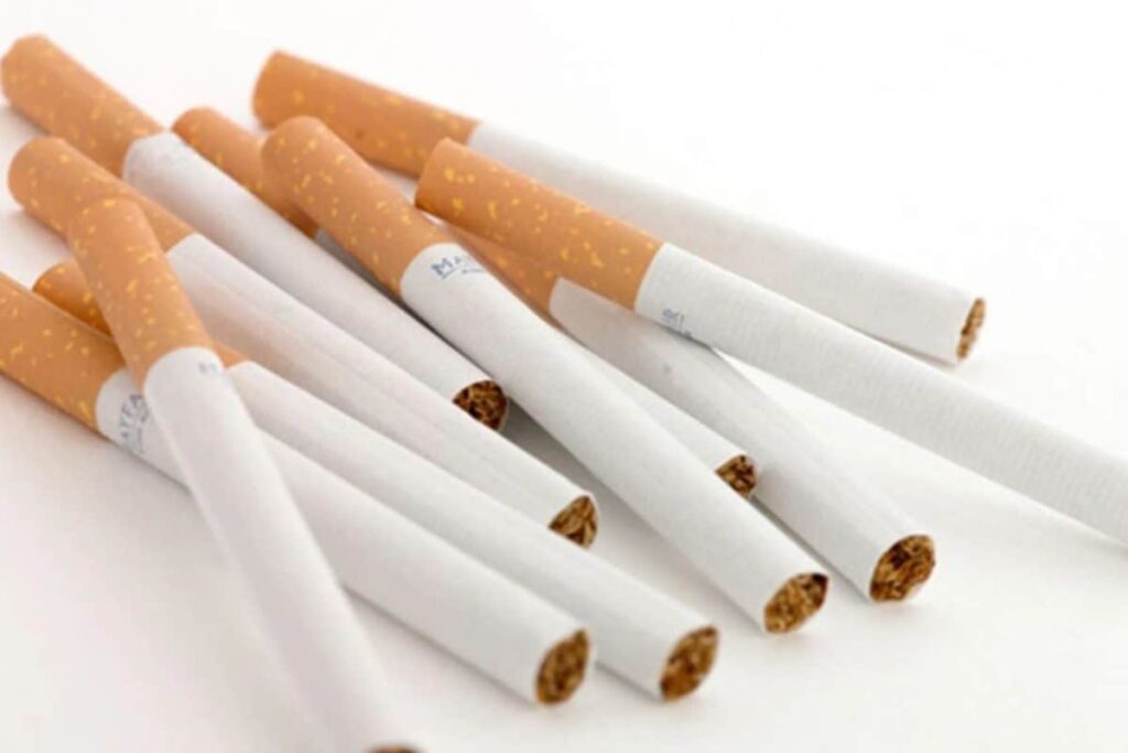 cigarette-2026-03-f1f4e64efb46ffab18805796102d3b78-1200x800-1