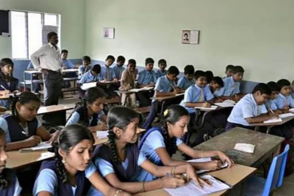 school-student-private-02-2026-06-3935e3112bdd5dba5696b1ac787d5bca-1200x800-1