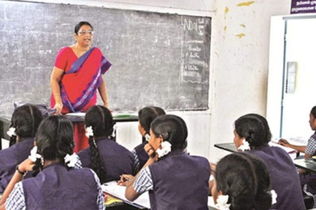 TN-government-teacher-vacancy-5-2025-06-47a79daf8b15ea663aaa78c141dfb36f-3x2-1